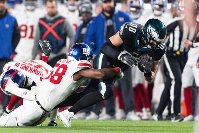 Giants and Eagles scheduled for late Sunday afternoon kickoff in Week 18