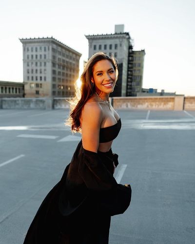 Kelsey Wells Stuns in Elegant Black Dress