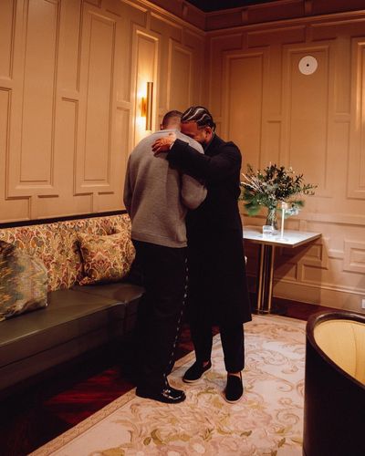 Football Stars: Depay and Alaba Embrace Friendship and Style