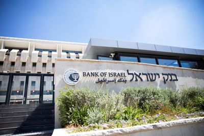 Bank of Israel Slashes Rates amidst War Turmoil