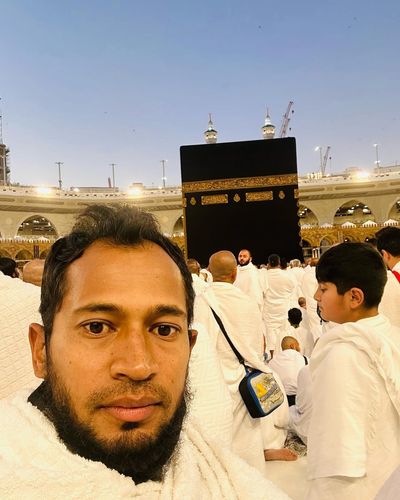 Mushfiqur Rahim Captures Serenity in Makkah's Sacred Aura