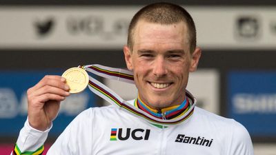 World champion cyclist Rohan Dennis charged over death of wife, Olympian Melissa Hoskins