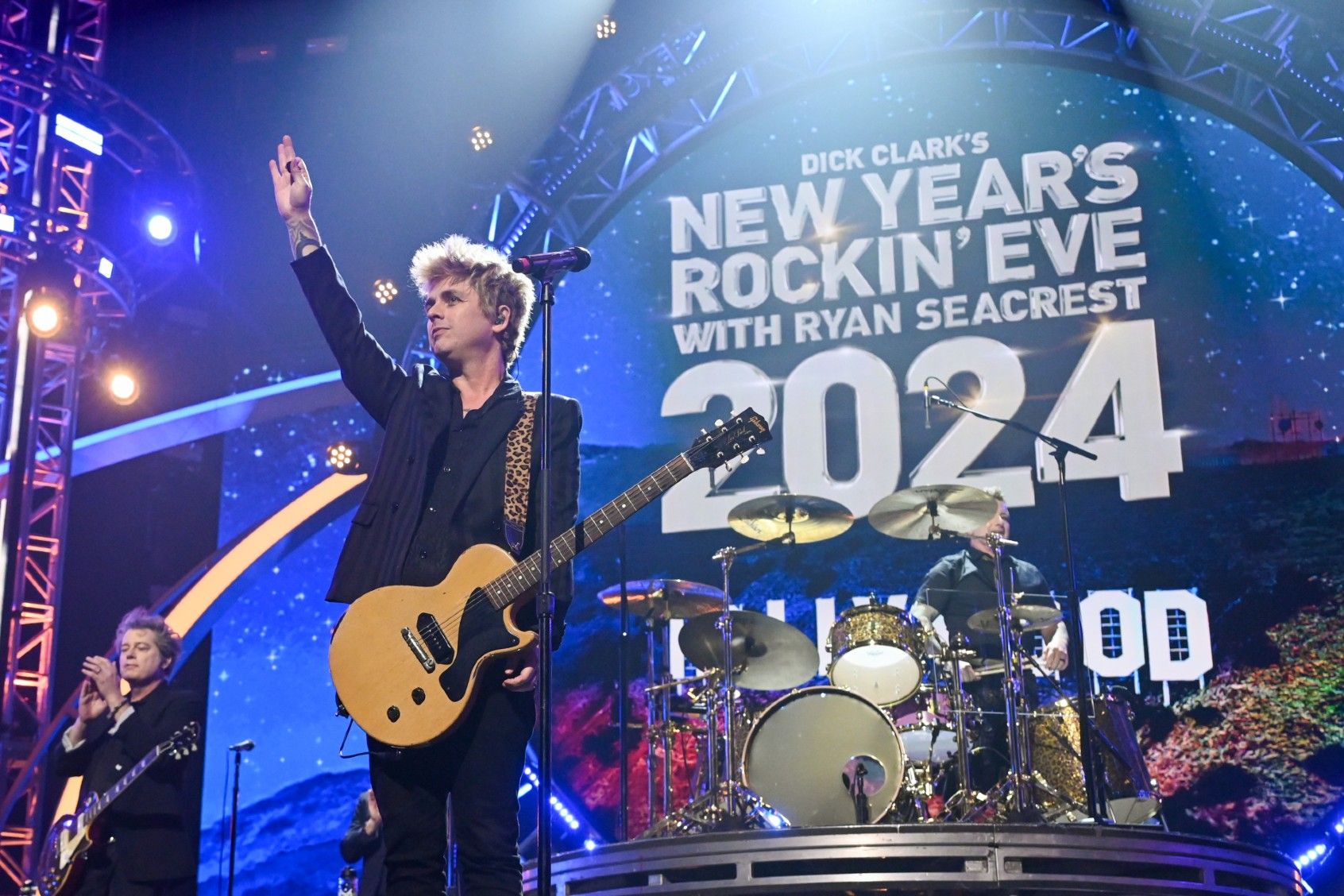 Green Day bashes Trump during NYE show