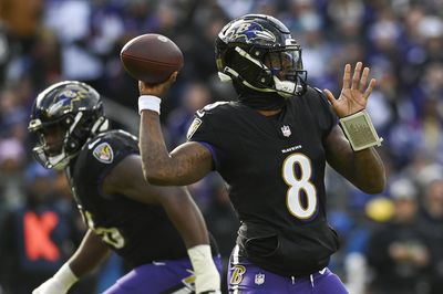 Lamar Jackson may have secured his second MVP with 5 TD performance against the Dolphins