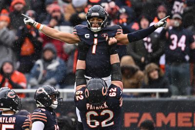 Bears fans were chanting ‘We want (Justin) Fields’ during home finale vs. Falcons