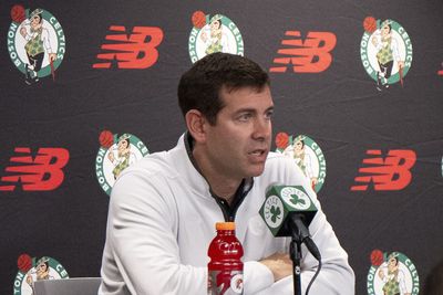 Celtics Lab 234: Why Boston is probably not making big moves at the deadline with Yossi Gozlan