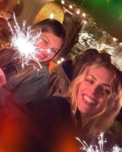 The Latest Breaking News from Busy Philipps – inkl news