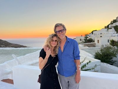 Kevin Bacon's Instagram: Happy New Year Love with Stunning Sunset!
