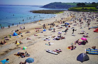 Mystery woman found dead on beach in Cornwall