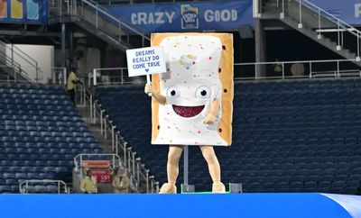 Ranking the best bowl mascots of the season, including the edible Pop-Tart and a giant jar of mayo