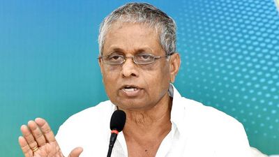 Dadi Veerabhadra Rao quits YSRCP, decides to return to TDP