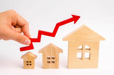 3 Home Improvement Stocks Setting up for Potential New Year Gains