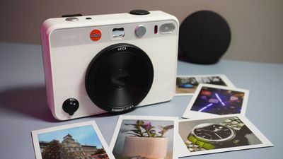 Leica Sofort 2 review: a hybrid instant camera with style