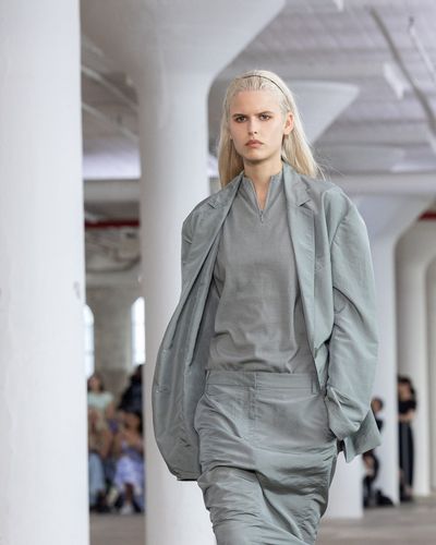 Sophisticated Grey Fashion: Timeless Elegance on New York Runways