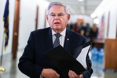 Menendez faces new allegation he induced Qatar group to invest - Roll Call