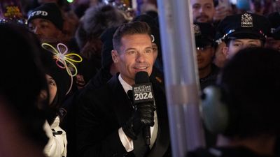 ‘Dick Clark’s New Year’s Rockin’ Eve’ Makes Ratings Gains on ABC