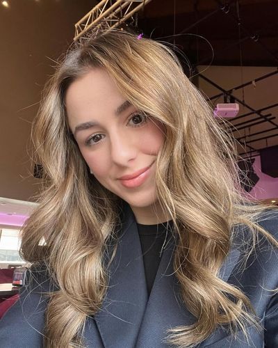 Chloé's Infectious Joy Captured in Selfie of Pure Happiness