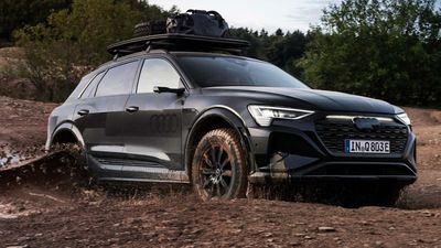 Audi Turns Q8 E-Tron Into Dakar Racer Wannabe With Lift Kit, All-Terrain Tires