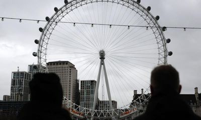 Wind rips London Eye pod hatch open while 120 metres up with family inside