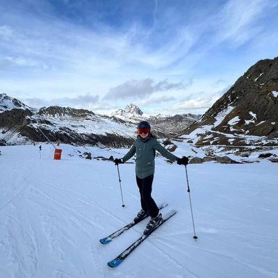 Annemiek Van Vleuten's exhilarating ski adventure in Formigal-Anayet