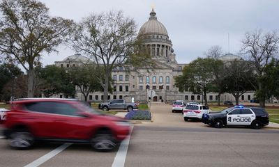 At least nine US state capitol buildings evacuated after bomb threats