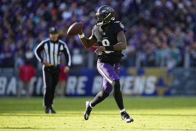 Lamar Jackson Sits as Tyler Huntley Starts in Season Finale