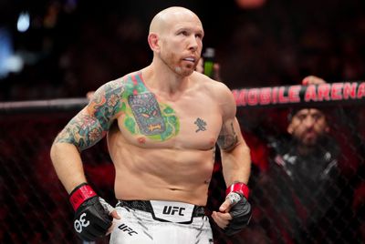 Eyeing title contention, Josh Emmett calls out Max Holloway: ‘It’s the right fight at the right time’