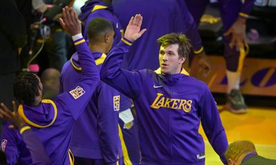 Austin Reaves will return to the Lakers’ starting lineup versus the Heat