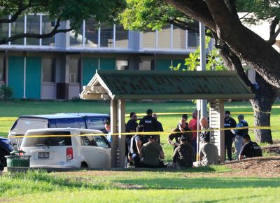 Felon used unregistered rifle in New Year's chase and shootout with Honolulu police, records show