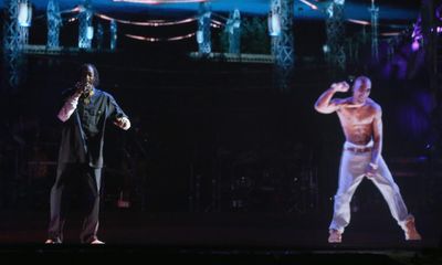 AI Elvis not the first hologram star to shake his moves on stage