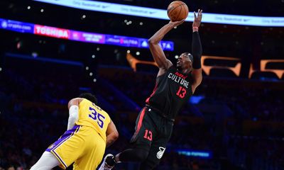 Lakers player grades: L.A. gets inundated by the Heat