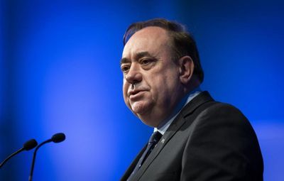 Alex Salmond denies 'stealing' piece of the Stone of Destiny