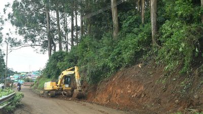 Road expansion along Nilgiris highways ruining local ecology, increasing risk of landslips: activists
