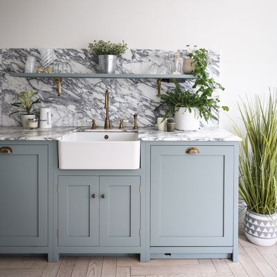 5 clever tricks to get the look of a Butler sink in your kitchen for less