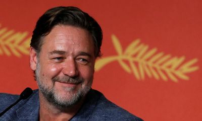 Russell Crowe says he is descendant of last man executed by beheading in England