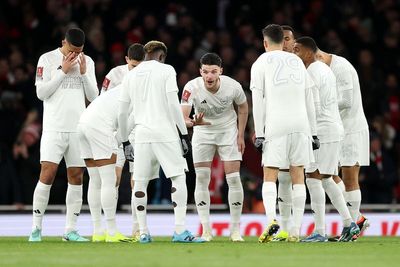 Why are Arsenal wearing an all-white kit at home against Liverpool?