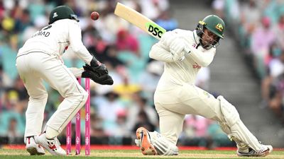 Khawaja puts a positive spin on condition of SCG wicket
