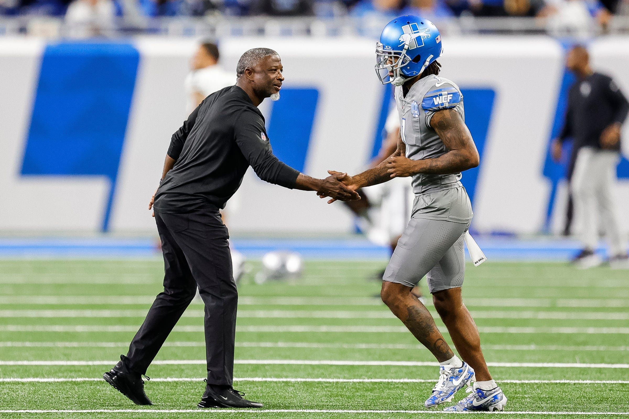 Lions DC Aaron Glenn Voted Top Coordinator In NFLPA…