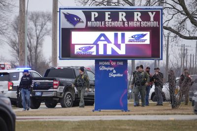 One killed, five wounded in Iowa school shooting