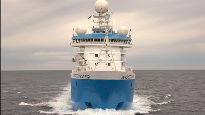 Record voyage to uncover Antarctic climate mysteries