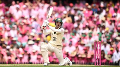 Packed, pink SCG makes case to keep New Year's Test