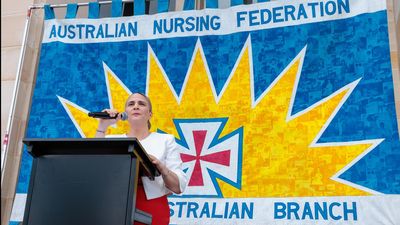 Nursing union accepts pay deal after months of deadlock