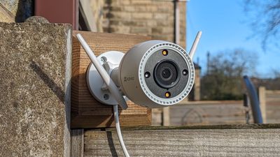 EZVIZ H3C 2K Smart Home Camera review: affordable, simple home security