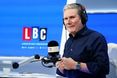 Starmer backs change in law on assisted dying