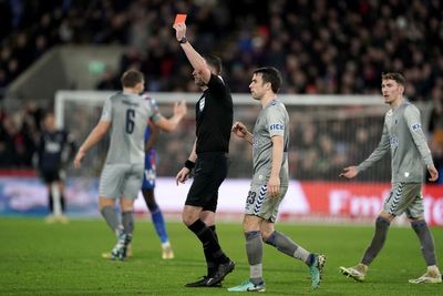 Everton to appeal against controversial red card shown to Dominic Calvert-Lewin