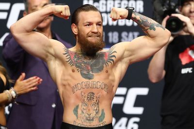 Michael Bisping: Middleweight isn’t Conor McGregor’s ‘optimal weight class,’ will hurt endurance