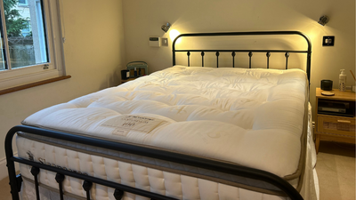 Sleepeezee Centurial 03 mattress review: a luxury mattress for a luxurious sleep