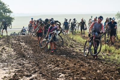 Lottery open for 2024 Unbound Gravel entries through January 20