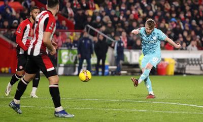 Tommy Doyle strikes to earn 10-man Wolves FA Cup replay with Brentford