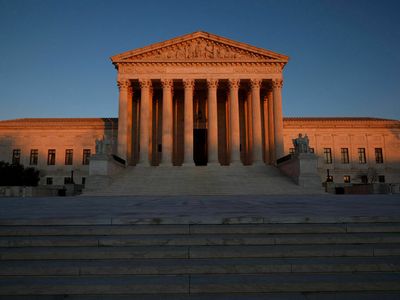 Supreme Court takes up Colorado's decision to kick Trump off its primary ballot
